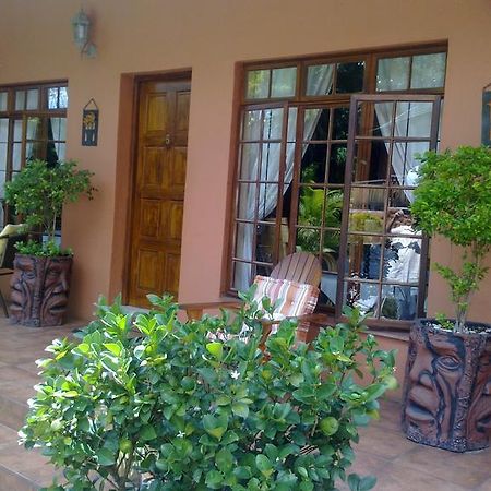 Harmony Guesthouse Mbombela Kültér fotó